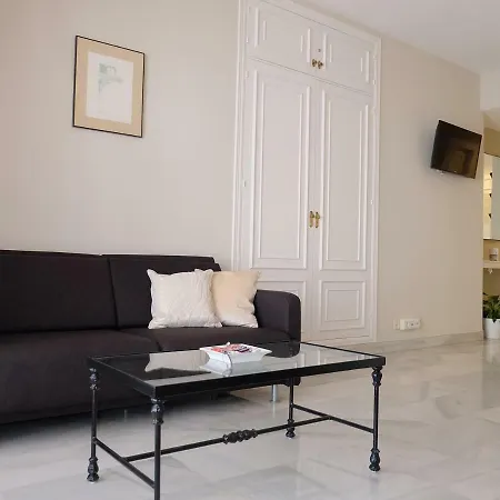 Studio Mimo Banus P.y.r. Апартаменты *