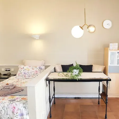 Studio Mimo Banus P.y.r. Апартаменты *